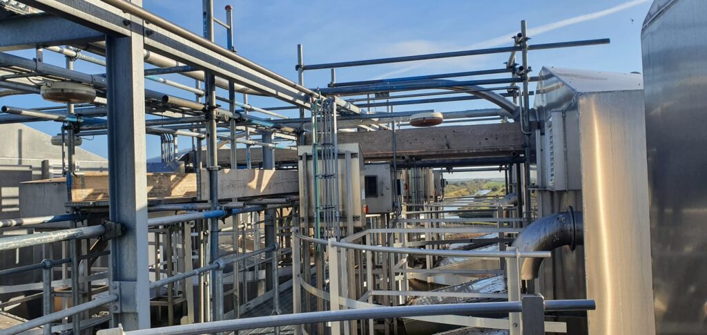 scaffolding on commercial building for pipework installation -image 12