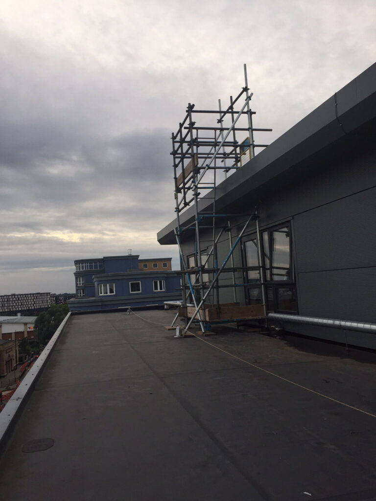 scaffolding on a balcony - image 3