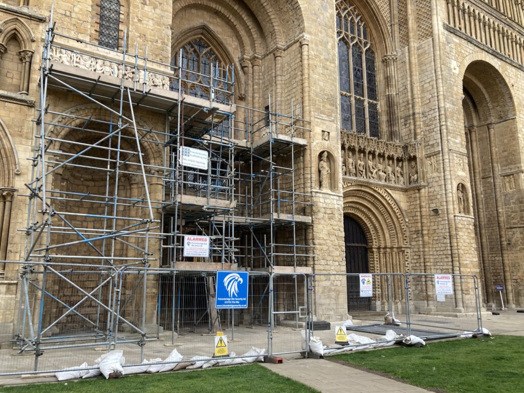 scaffolding and barriers at entrance of Lincoln cathedral - image 4