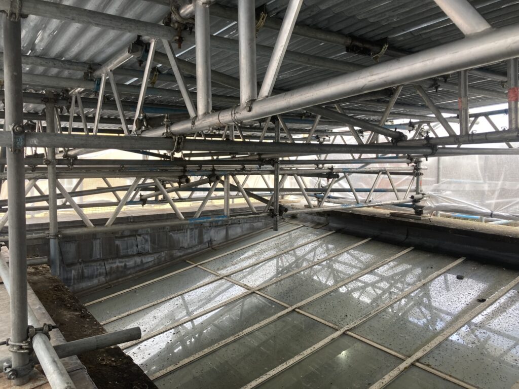 temporary roof installation at st marks station in Lincoln