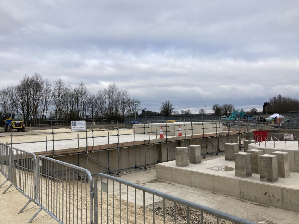 scaffolding equipment for safe installation of a turbine