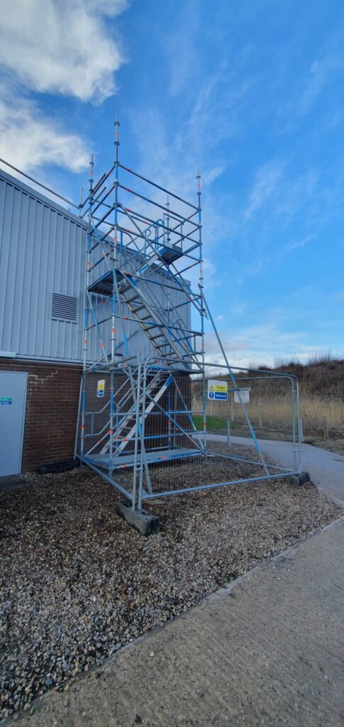 scaffolding equipment for roof access to a unit in Lincoln